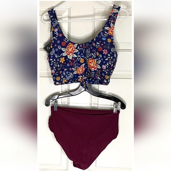 Zayful Floral Print Women's Swim Top and Burgundy Bottom New In Package - Picture 4 of 4